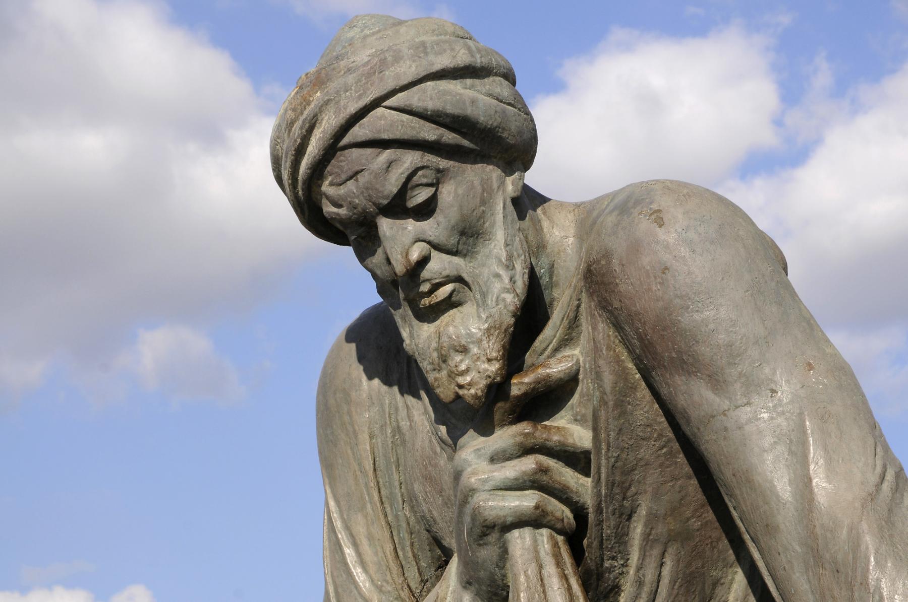 مجسمه خوارزمی