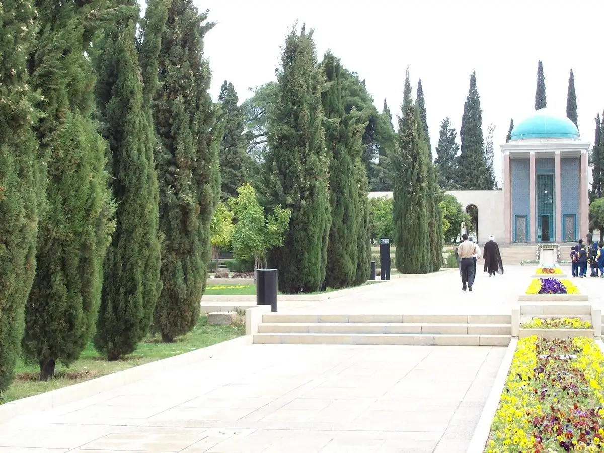 آرامگاه سعدی در شیراز